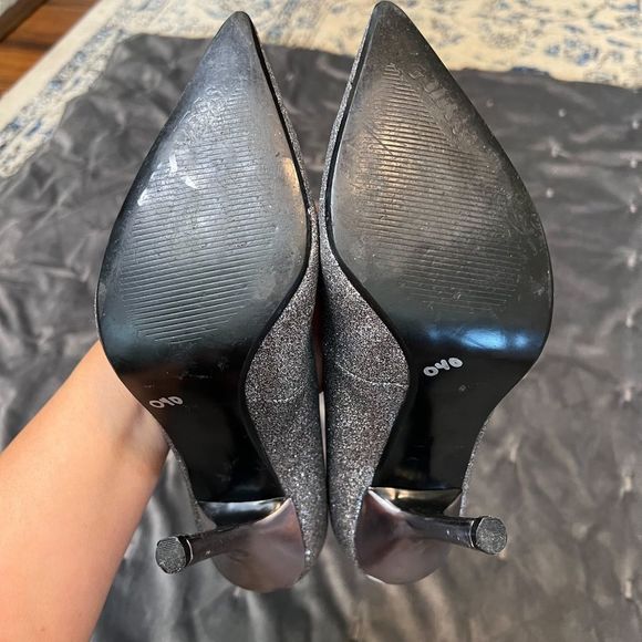 GUESS sparkly heels - Picture 8 of 8